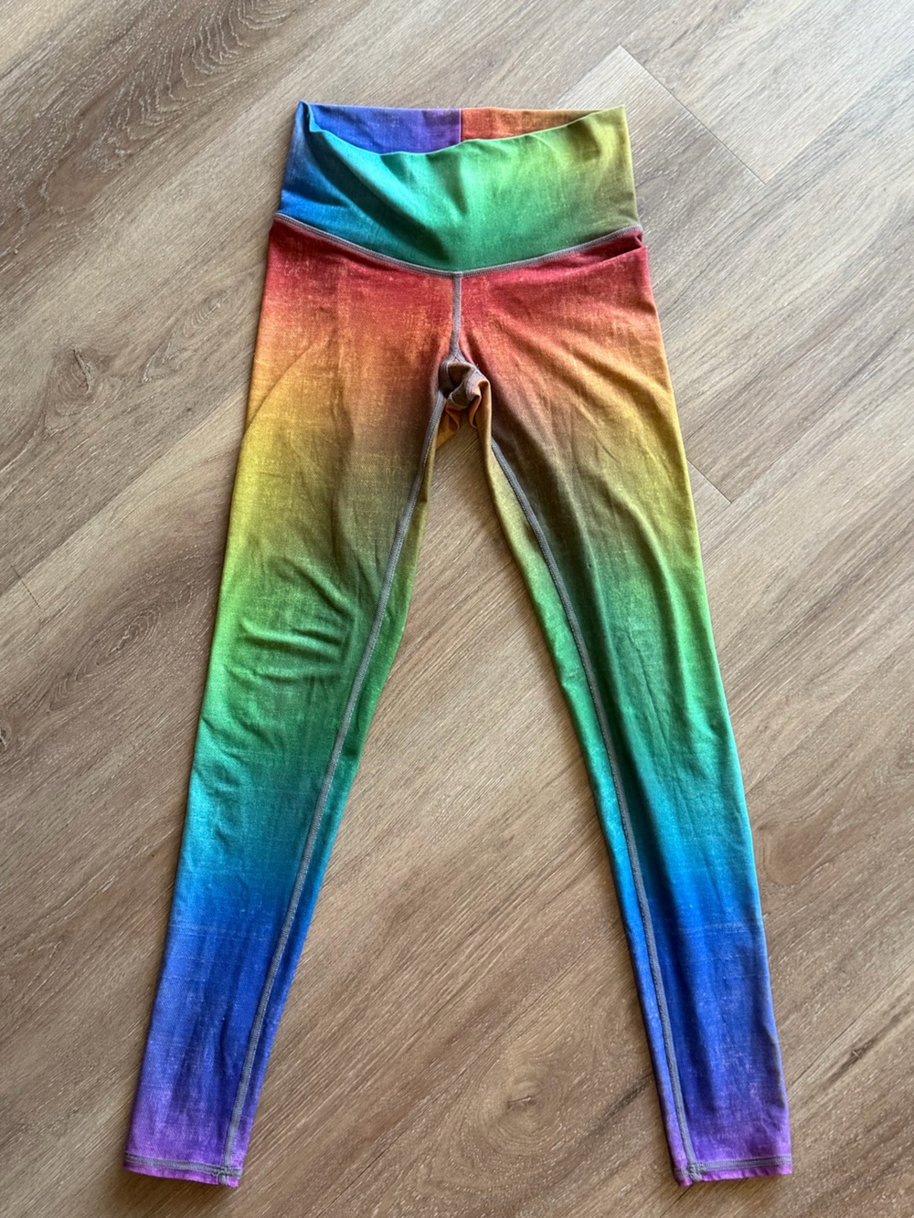 Niyama sol rainbow legging 🌈